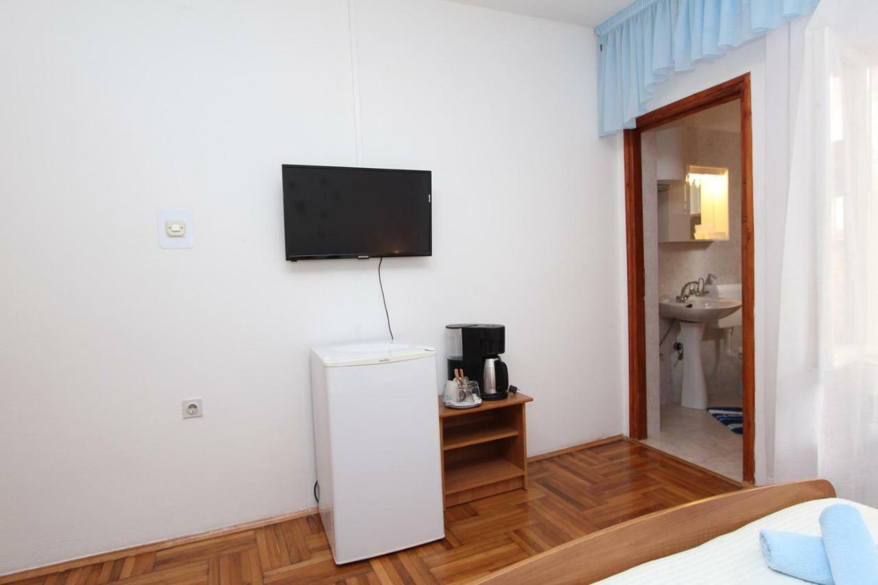روفينج Guest House Rexa المظهر الخارجي الصورة
