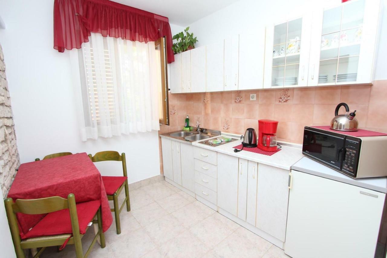 روفينج Guest House Rexa المظهر الخارجي الصورة