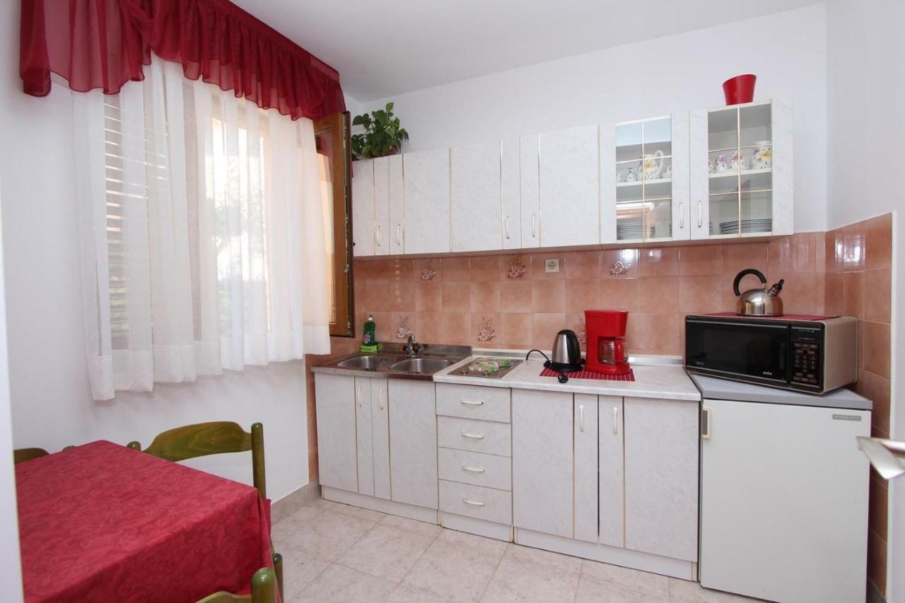 روفينج Guest House Rexa المظهر الخارجي الصورة